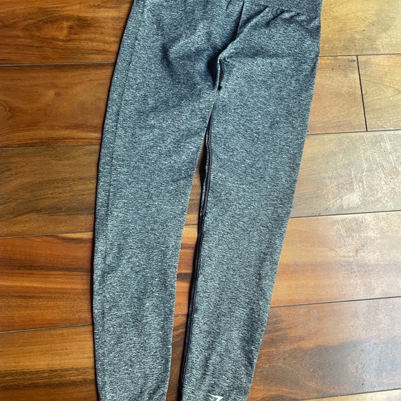 Gymshark Adapt Mark Seamless Legging - Picture 2 of 2